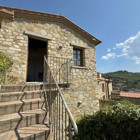 Borgo Di Gaiole - Casa Julietta - With A View & Travel Guide Daire *