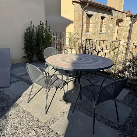 Borgo Di Gaiole - Casa Julietta - With A View & Travel Guide Daire